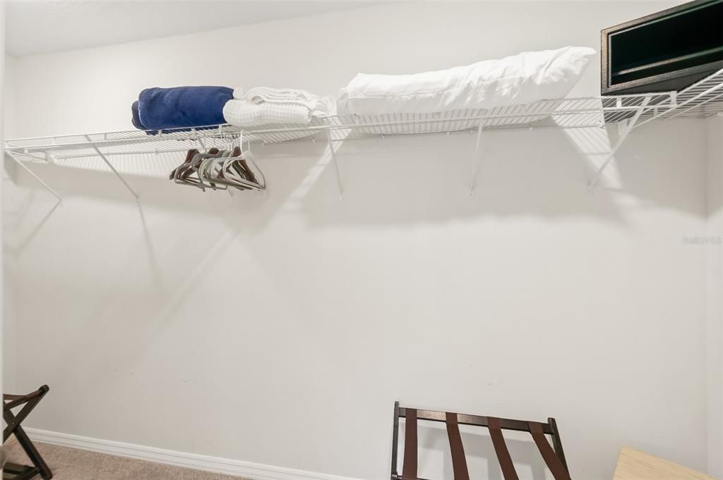 For Sale: $450,000 (3 beds, 2 baths, 1818 Square Feet)