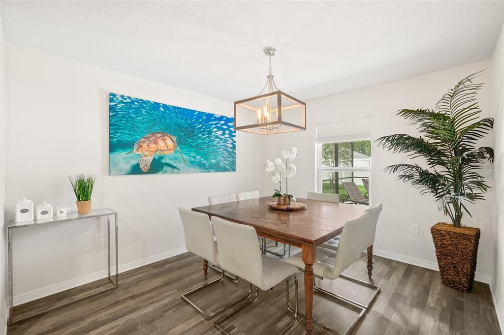 For Sale: $450,000 (3 beds, 2 baths, 1818 Square Feet)