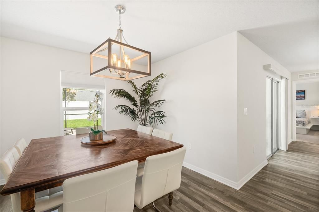 For Sale: $450,000 (3 beds, 2 baths, 1818 Square Feet)