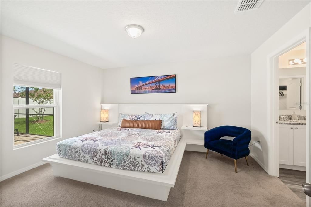 For Sale: $450,000 (3 beds, 2 baths, 1818 Square Feet)