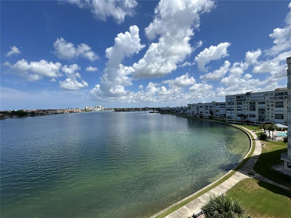 For Rent: $2,900 (2 beds, 2 baths, 1145 Square Feet)