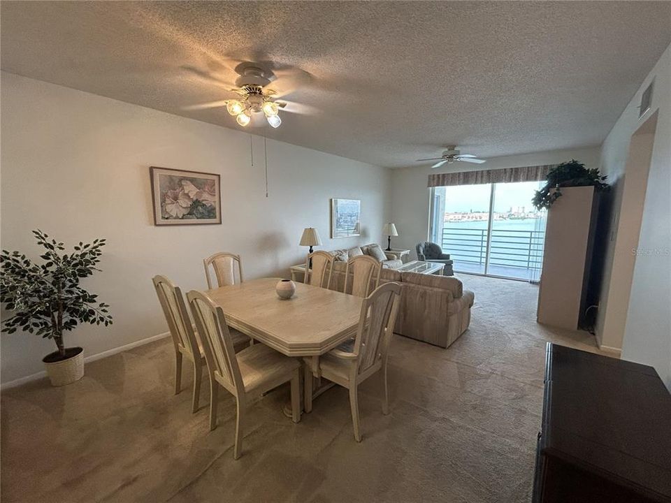 For Rent: $2,900 (2 beds, 2 baths, 1145 Square Feet)