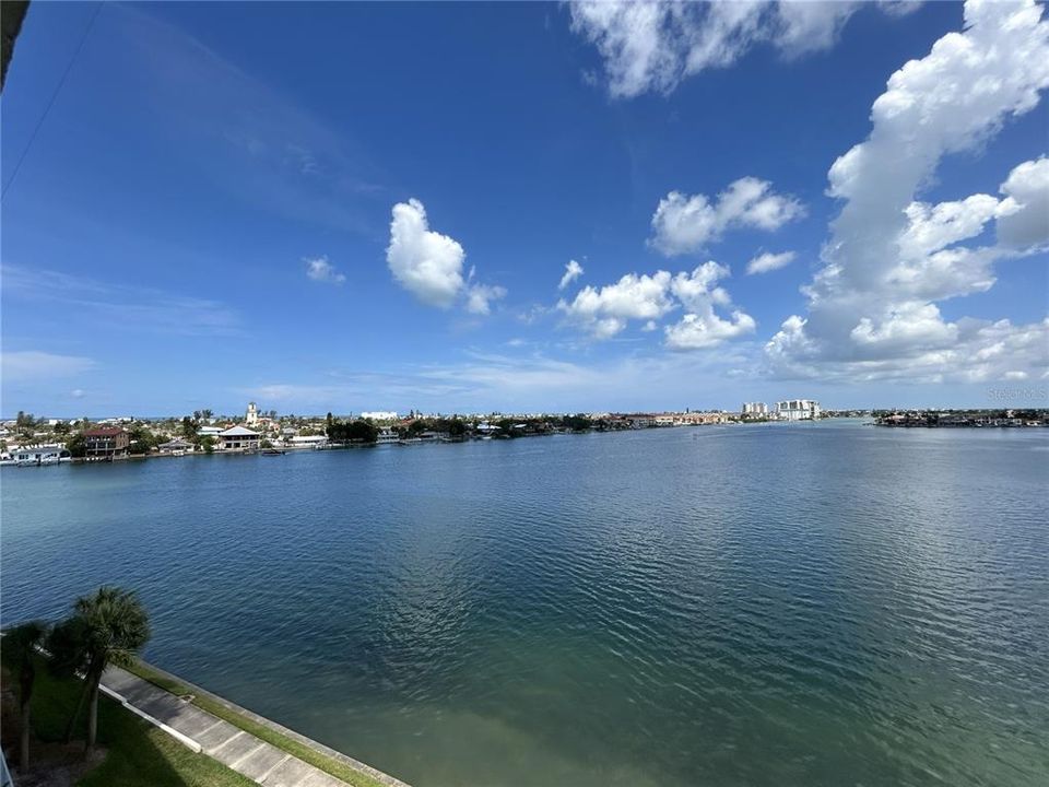For Rent: $2,900 (2 beds, 2 baths, 1145 Square Feet)