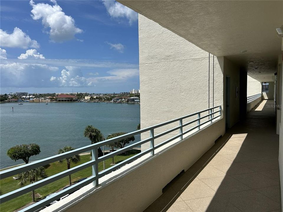 For Rent: $2,900 (2 beds, 2 baths, 1145 Square Feet)
