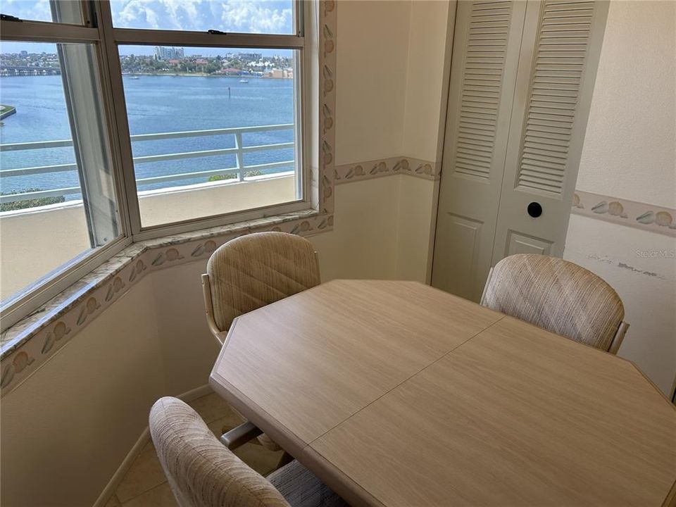 For Rent: $2,900 (2 beds, 2 baths, 1145 Square Feet)