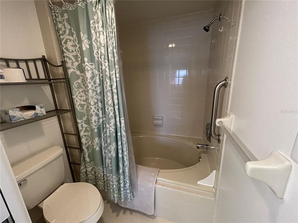 For Rent: $2,900 (2 beds, 2 baths, 1145 Square Feet)