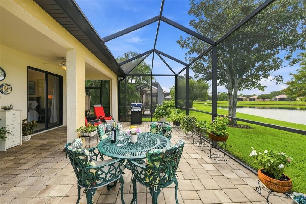 En Venta: $389,000 (3 camas, 2 baños, 1913 Pies cuadrados)