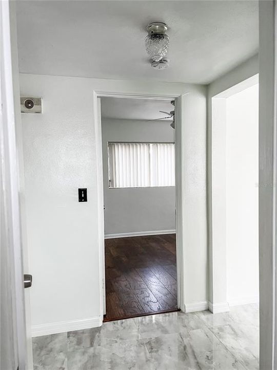 For Rent: $2,490 (3 beds, 1 baths, 1061 Square Feet)