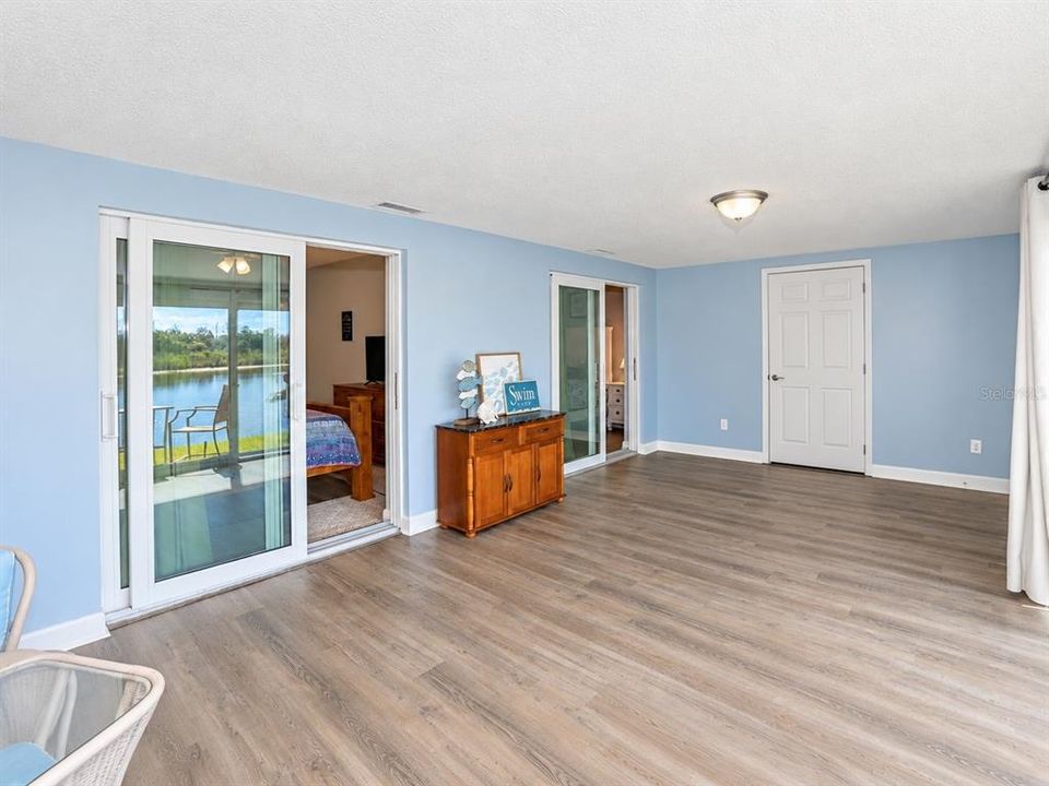For Sale: $225,000 (2 beds, 2 baths, 1524 Square Feet)