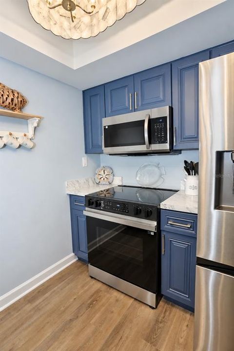 For Sale: $225,000 (2 beds, 2 baths, 1524 Square Feet)
