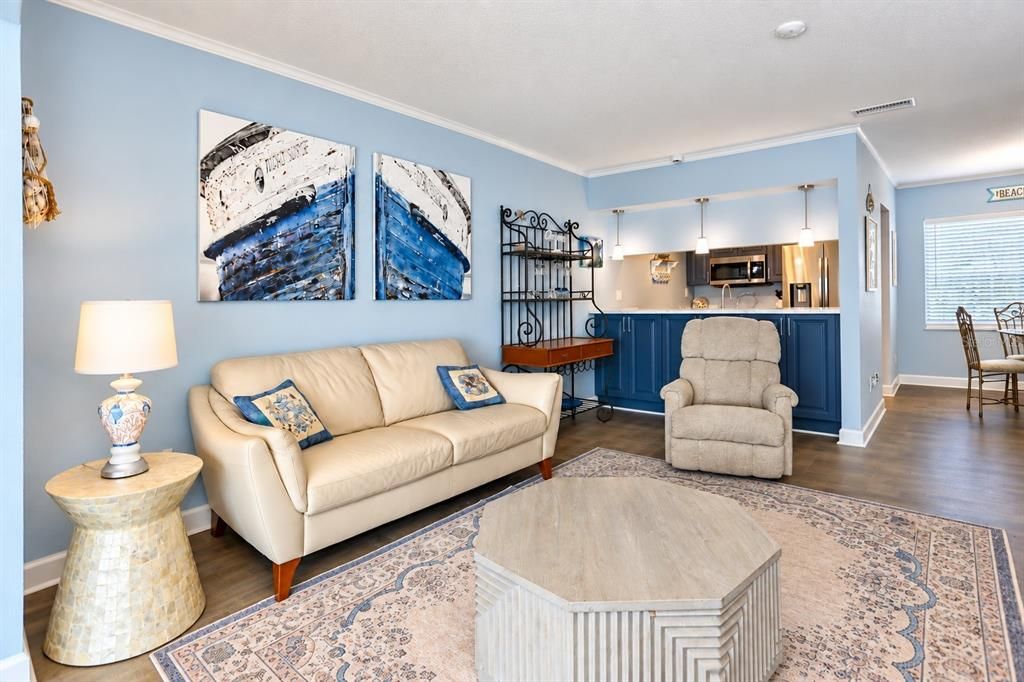 For Sale: $225,000 (2 beds, 2 baths, 1524 Square Feet)