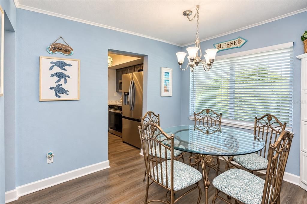 For Sale: $225,000 (2 beds, 2 baths, 1524 Square Feet)