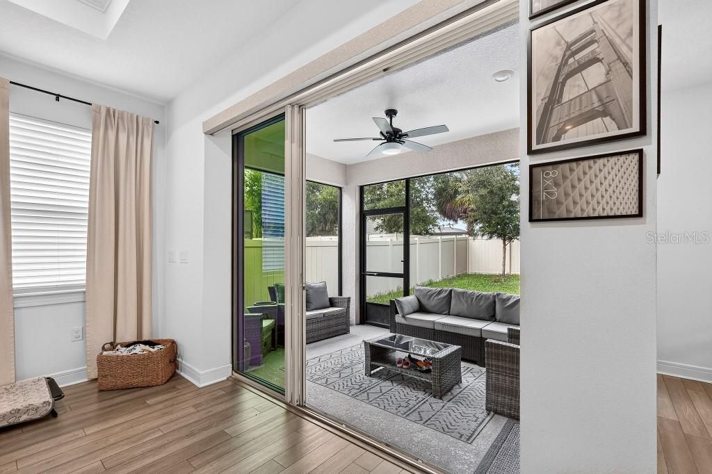 For Sale: $489,900 (4 beds, 2 baths, 2054 Square Feet)