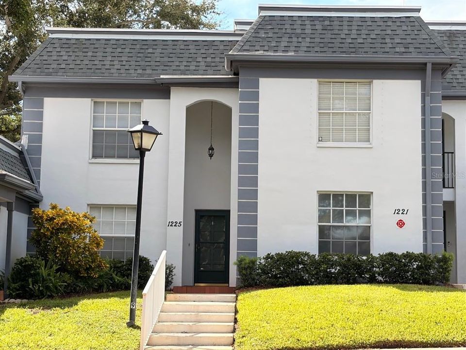 For Sale: $189,900 (2 beds, 1 baths, 1150 Square Feet)