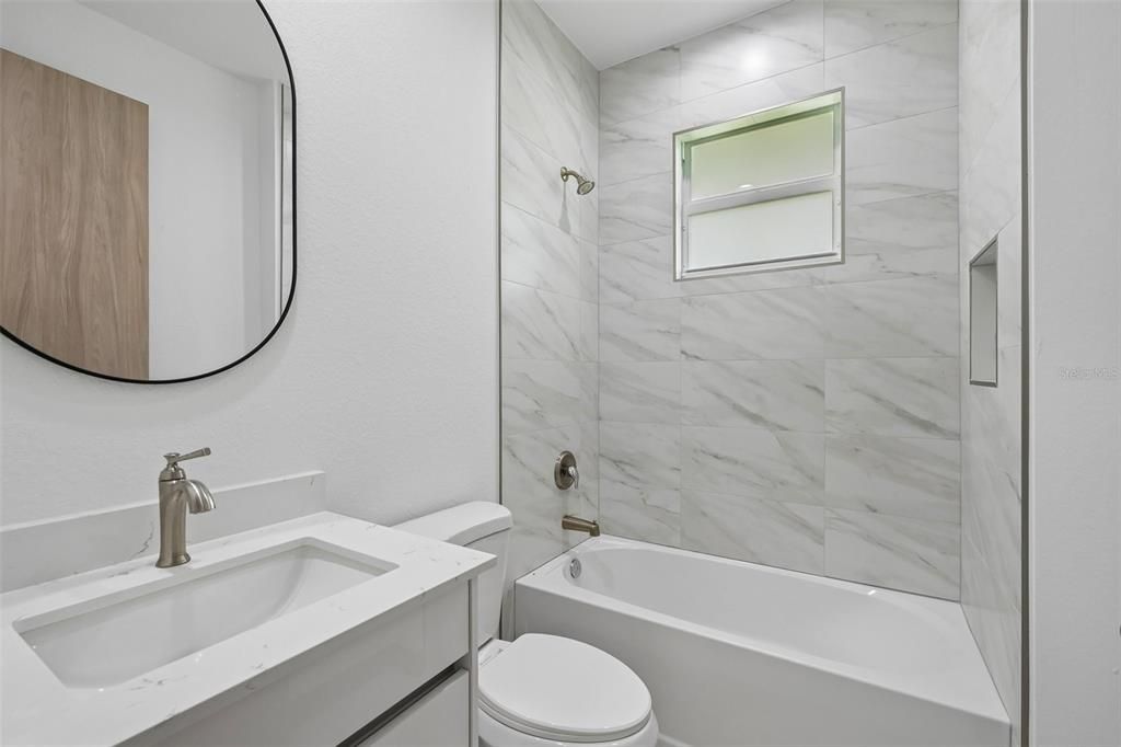 For Sale: $349,000 (3 beds, 2 baths, 1496 Square Feet)