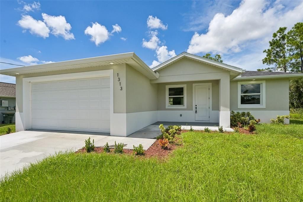 For Sale: $349,000 (3 beds, 2 baths, 1496 Square Feet)