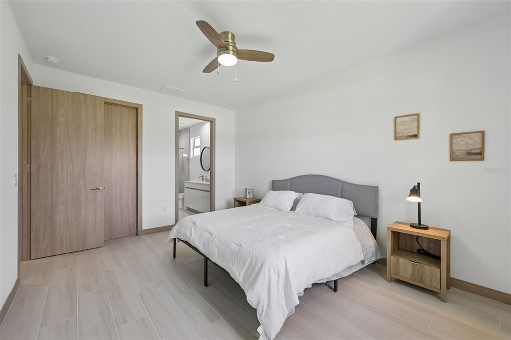 For Sale: $349,000 (3 beds, 2 baths, 1496 Square Feet)