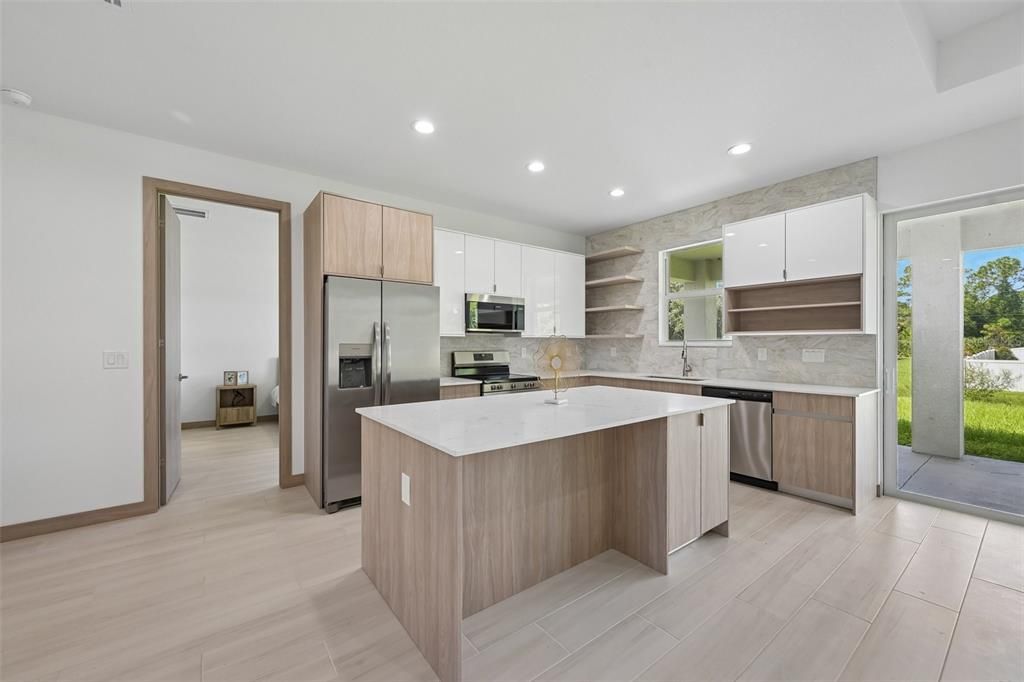 For Sale: $349,000 (3 beds, 2 baths, 1496 Square Feet)