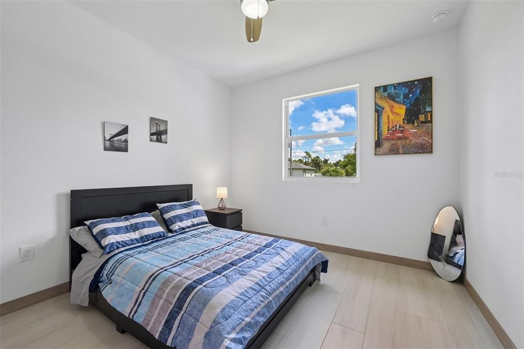 For Sale: $349,000 (3 beds, 2 baths, 1496 Square Feet)