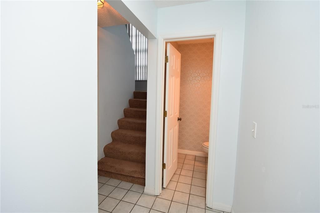 В аренду: $2,750 (3 спален, 2 ванн, 2081 Квадратных фут)