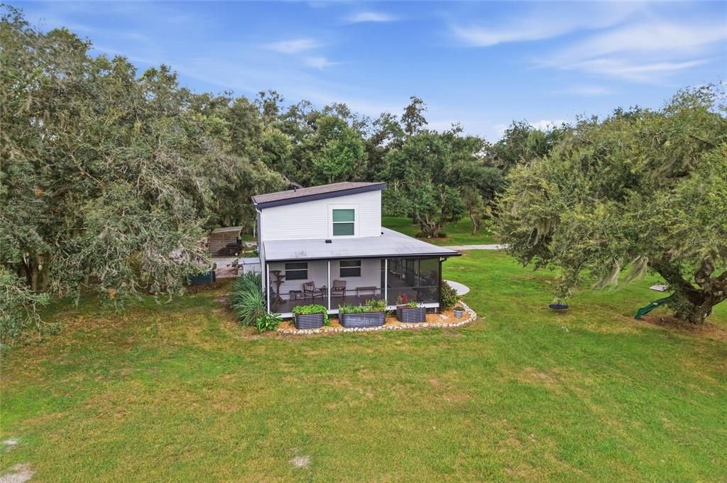 For Sale: $915,000 (3 beds, 2 baths, 1577 Square Feet)
