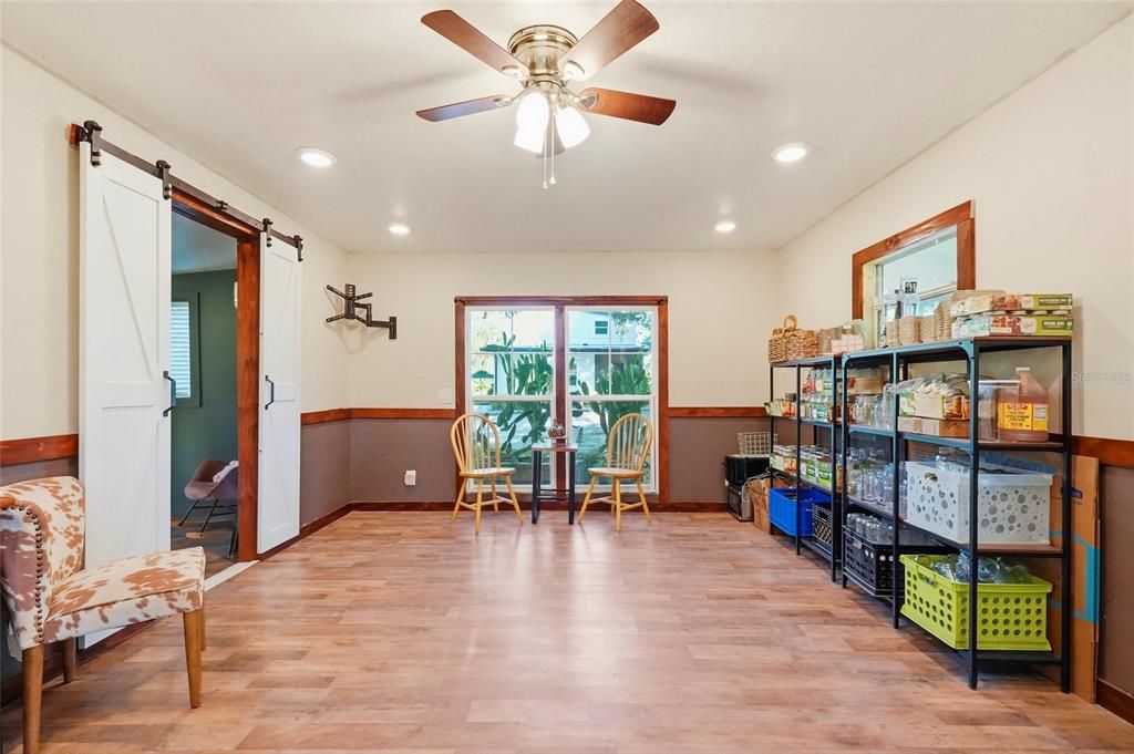 For Sale: $915,000 (3 beds, 2 baths, 1577 Square Feet)
