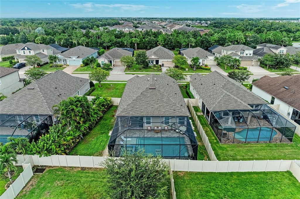 En Venta: $599,999 (3 camas, 2 baños, 1990 Pies cuadrados)