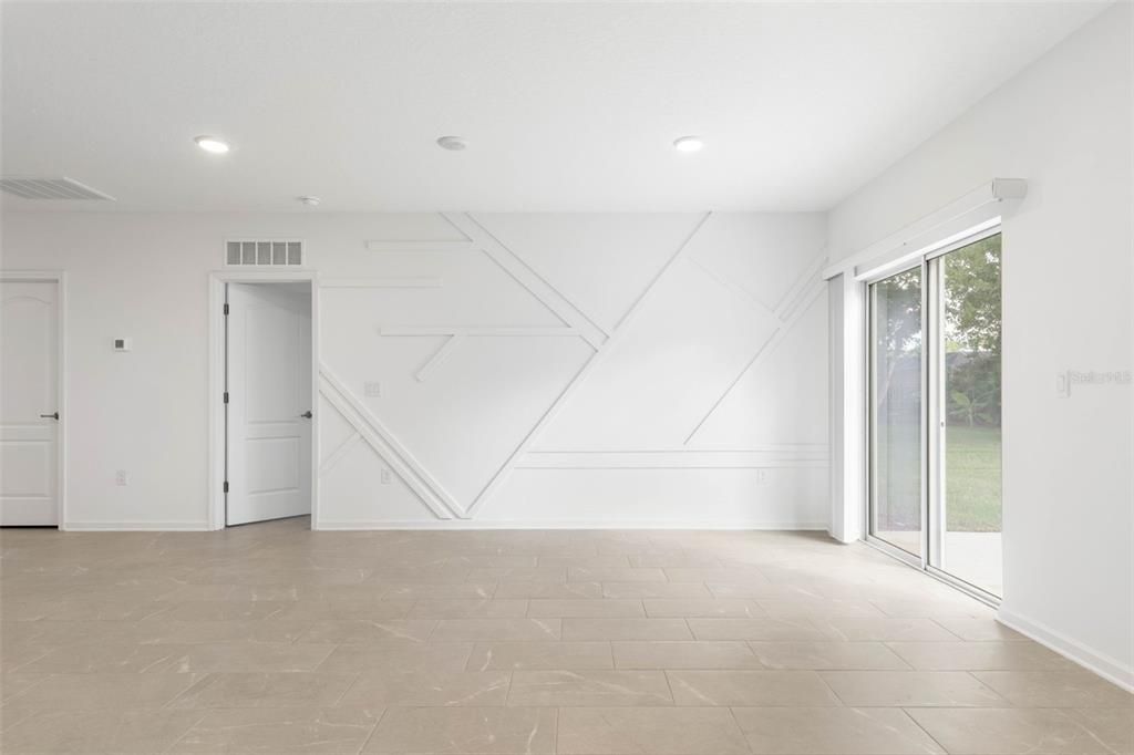 En Venta: $359,900 (4 camas, 2 baños, 2051 Pies cuadrados)