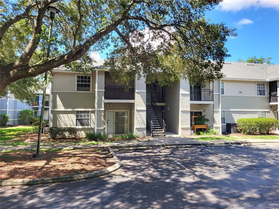 For Sale: $128,900 (1 beds, 1 baths, 600 Square Feet)