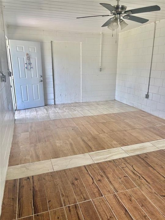 En Venta: $675,000 (2 camas, 2 baños, 2230 Pies cuadrados)