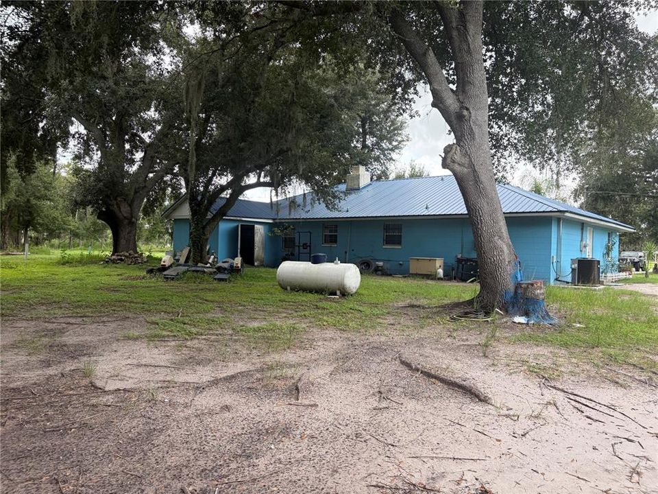 En Venta: $675,000 (2 camas, 2 baños, 2230 Pies cuadrados)
