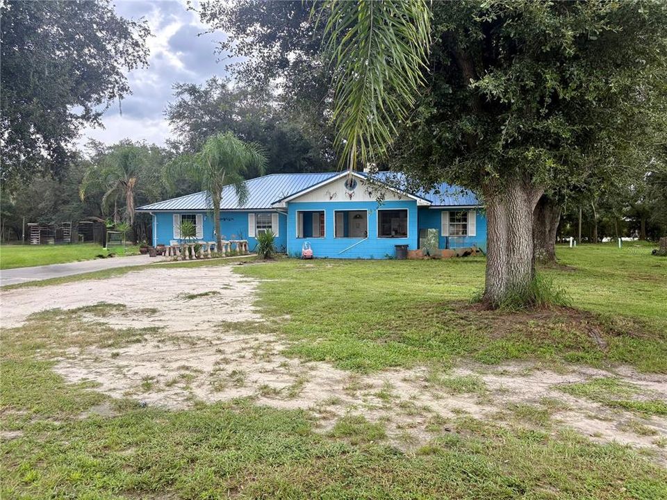 En Venta: $675,000 (2 camas, 2 baños, 2230 Pies cuadrados)