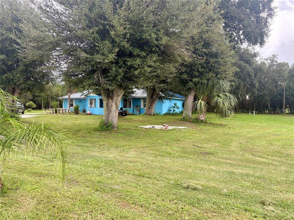 En Venta: $675,000 (2 camas, 2 baños, 2230 Pies cuadrados)
