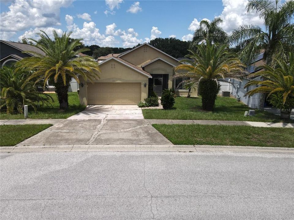 For Rent: $2,150 (3 beds, 2 baths, 1344 Square Feet)
