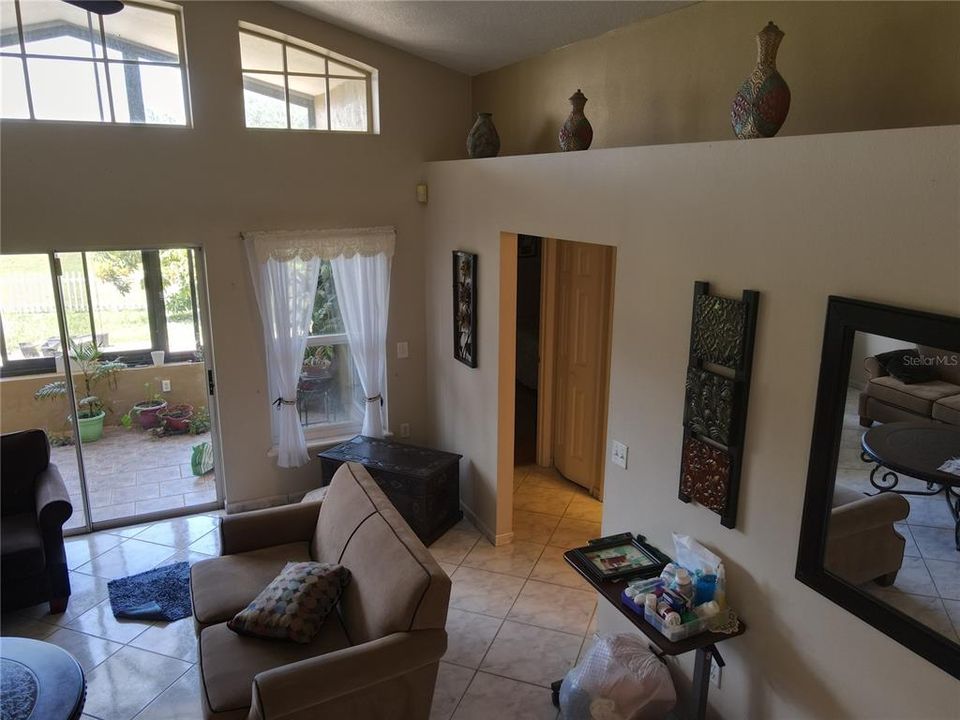 For Rent: $2,150 (3 beds, 2 baths, 1344 Square Feet)