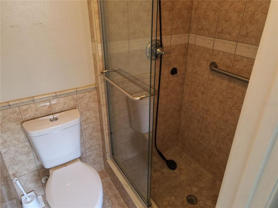 For Rent: $2,150 (3 beds, 2 baths, 1344 Square Feet)