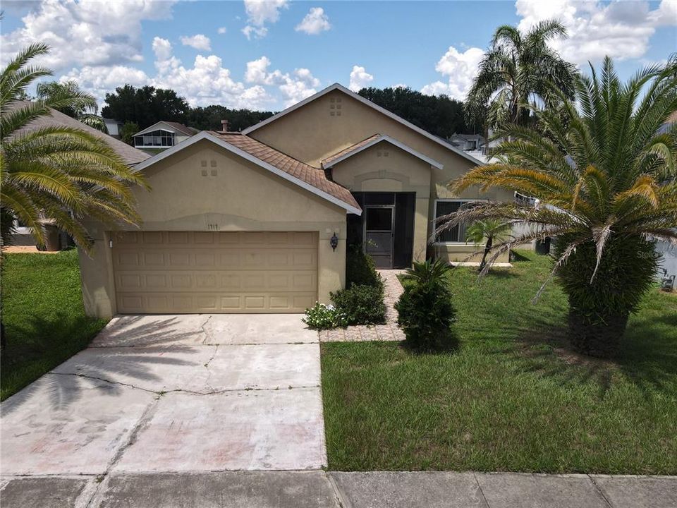 For Rent: $2,150 (3 beds, 2 baths, 1344 Square Feet)