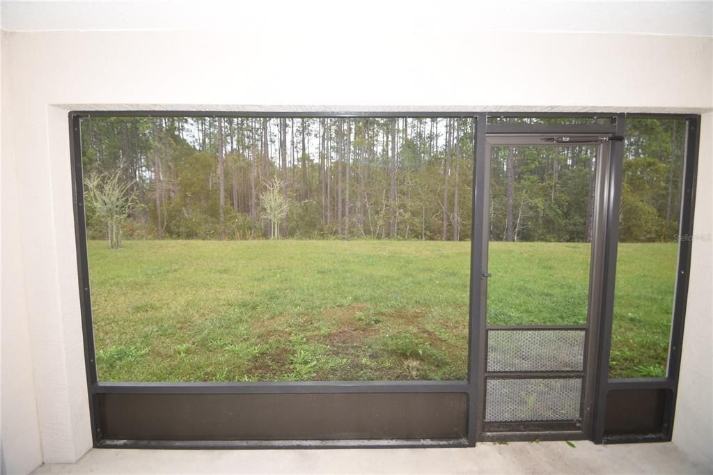 For Rent: $1,950 (3 beds, 2 baths, 1323 Square Feet)