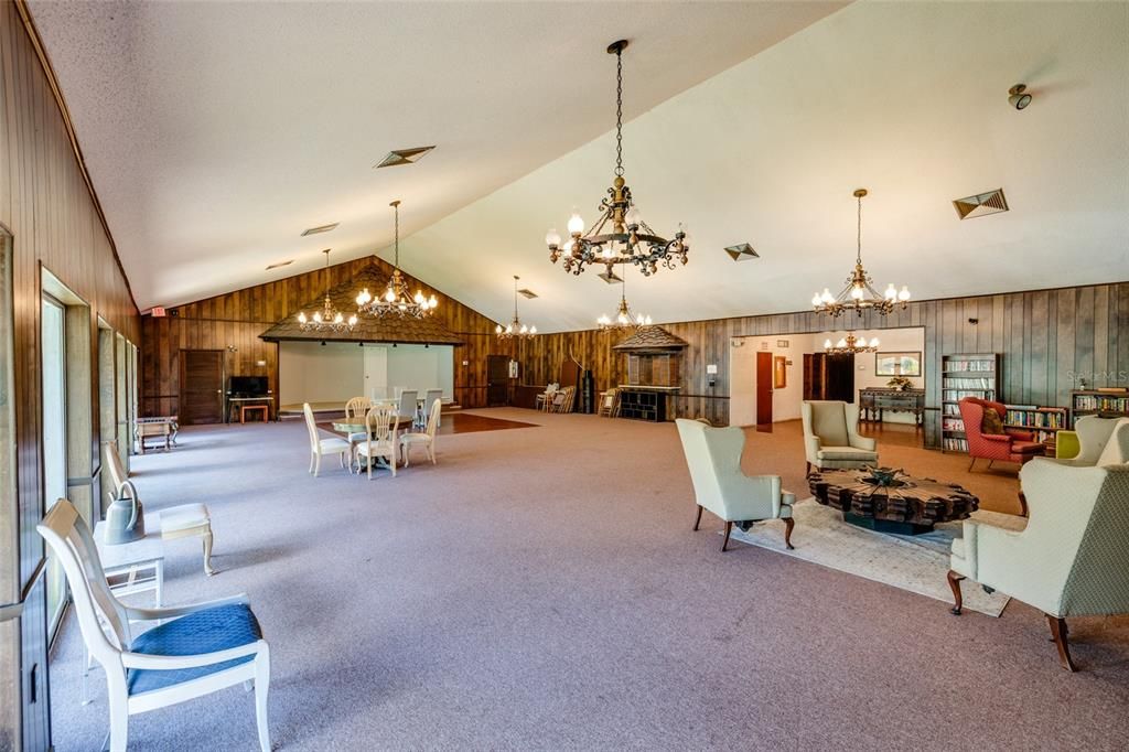 For Rent: $2,200 (2 beds, 2 baths, 1035 Square Feet)