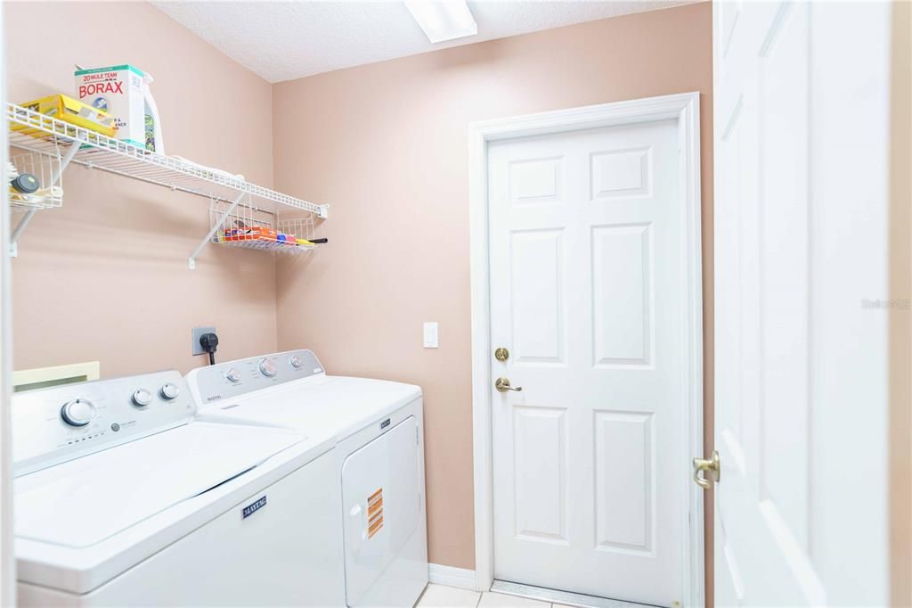 For Sale: $329,900 (3 beds, 2 baths, 1809 Square Feet)