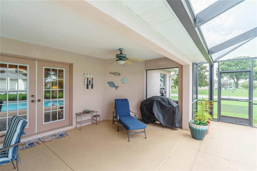 For Sale: $329,900 (3 beds, 2 baths, 1809 Square Feet)