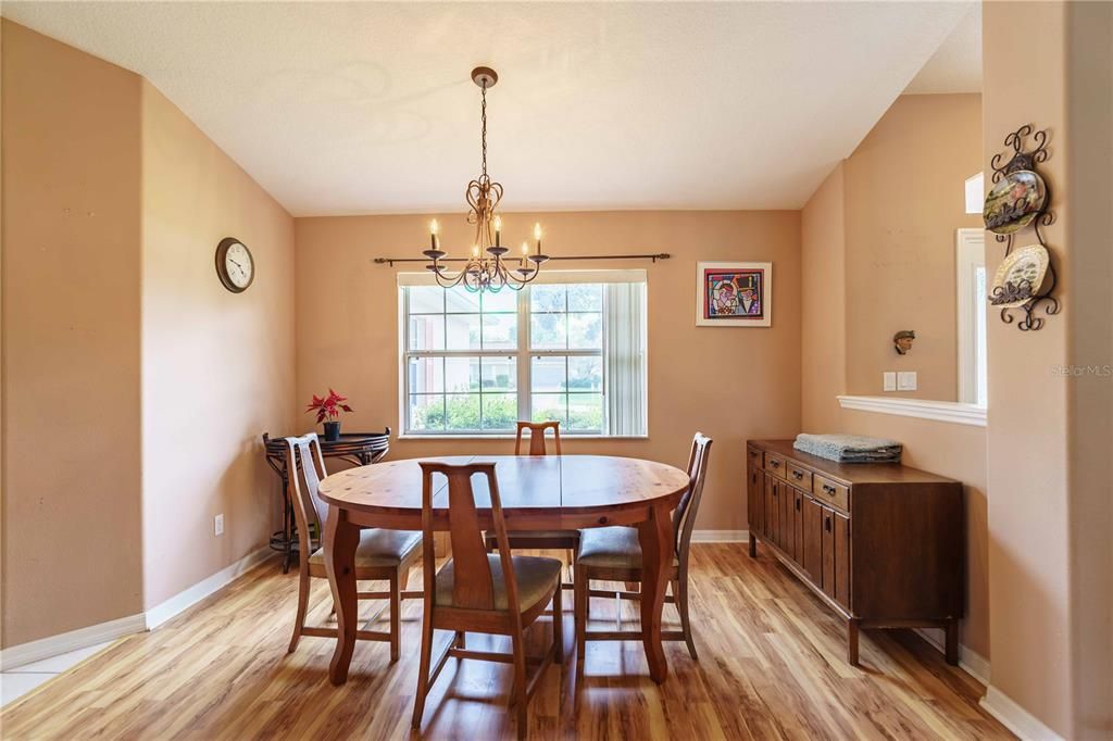 For Sale: $329,900 (3 beds, 2 baths, 1809 Square Feet)