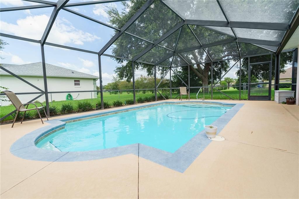 For Sale: $329,900 (3 beds, 2 baths, 1809 Square Feet)
