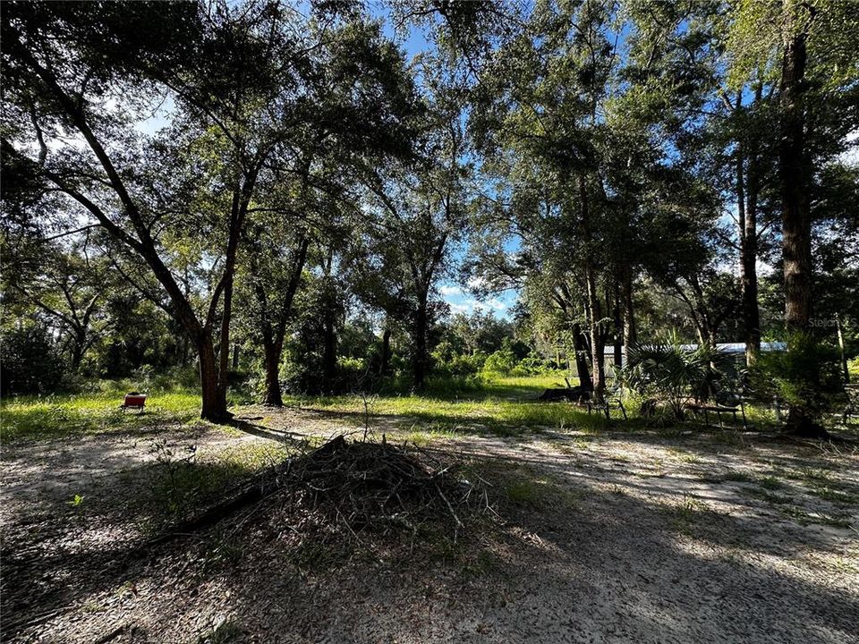 En Venta: $259,000 (3.23 acres)
