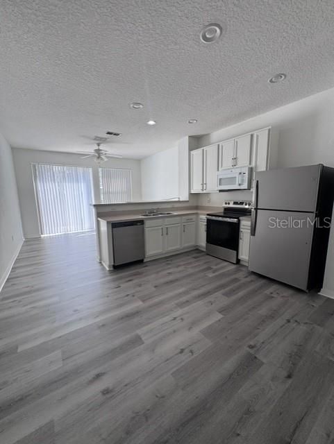 En Venta: $275,000 (3 camas, 3 baños, 1362 Pies cuadrados)