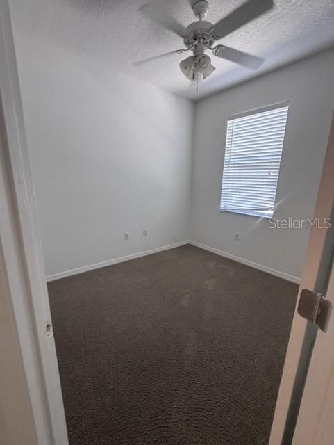 En Venta: $275,000 (3 camas, 3 baños, 1362 Pies cuadrados)