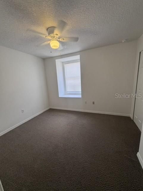En Venta: $275,000 (3 camas, 3 baños, 1362 Pies cuadrados)