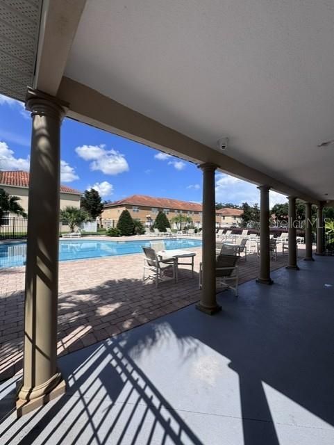 En Venta: $275,000 (3 camas, 3 baños, 1362 Pies cuadrados)