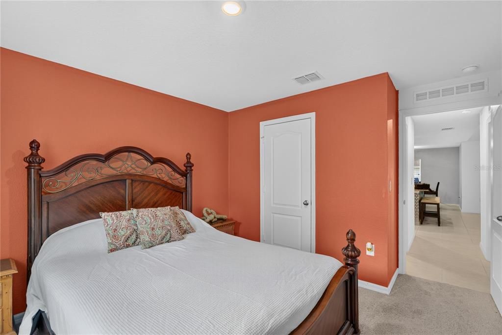 En Venta: $334,999 (3 camas, 2 baños, 1680 Pies cuadrados)