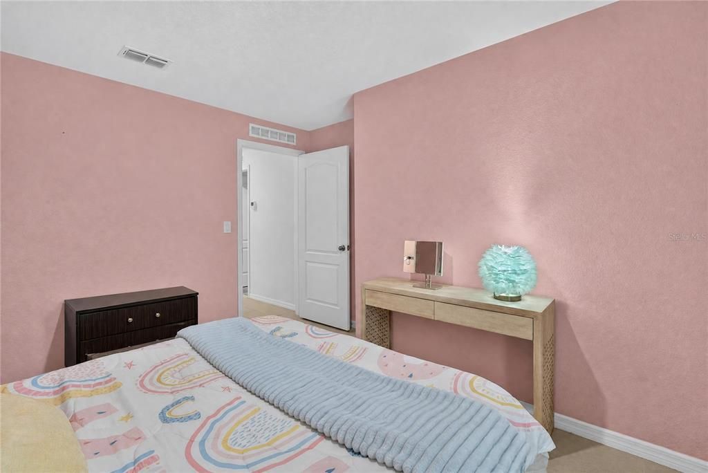 En Venta: $334,999 (3 camas, 2 baños, 1680 Pies cuadrados)